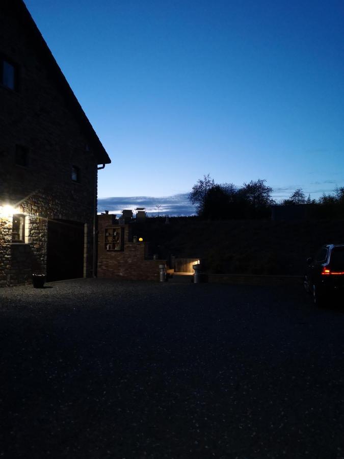 Au Louis D'Or, Gite Pour 6 Personnes , Lierneux Exterior photo