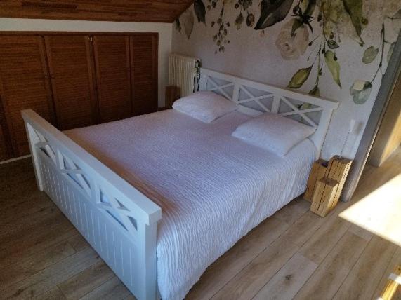 Au Louis D'Or, Gite Pour 6 Personnes , Lierneux Exterior photo